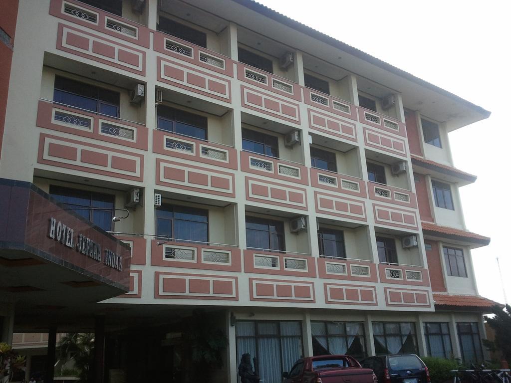 Готель Jepara Indah Номер фото